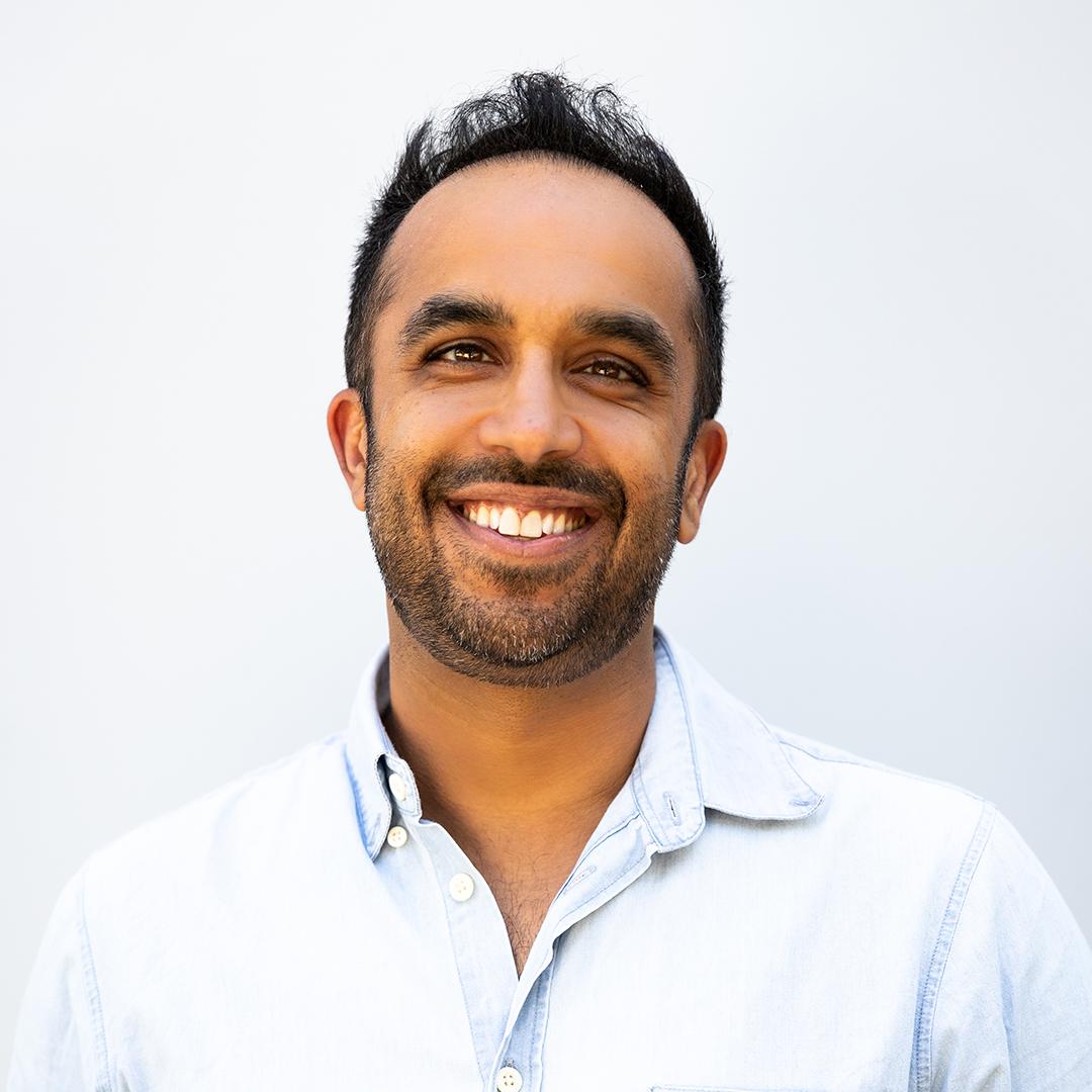 A headshot of Neil Pasricha