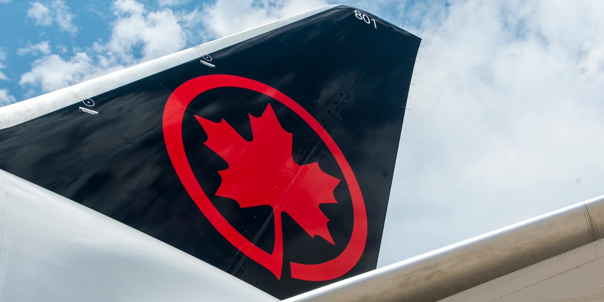 Air Canada tail image