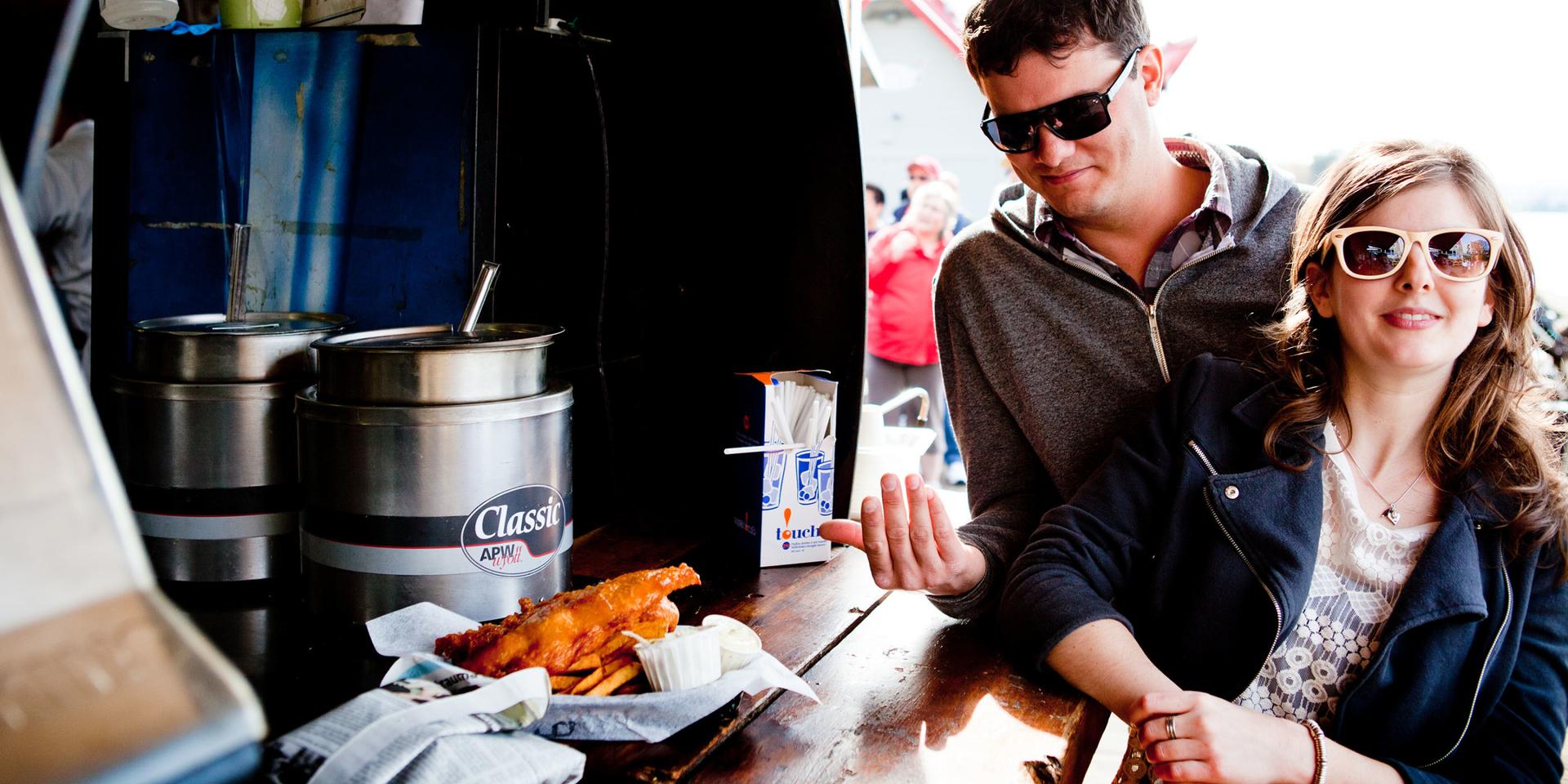 Red Fish Blue Fish image 2