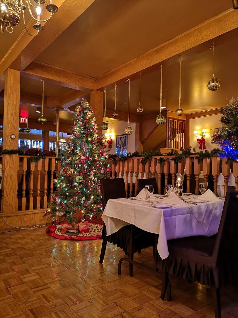 Harbour House Restaurant Interior during Christmas
