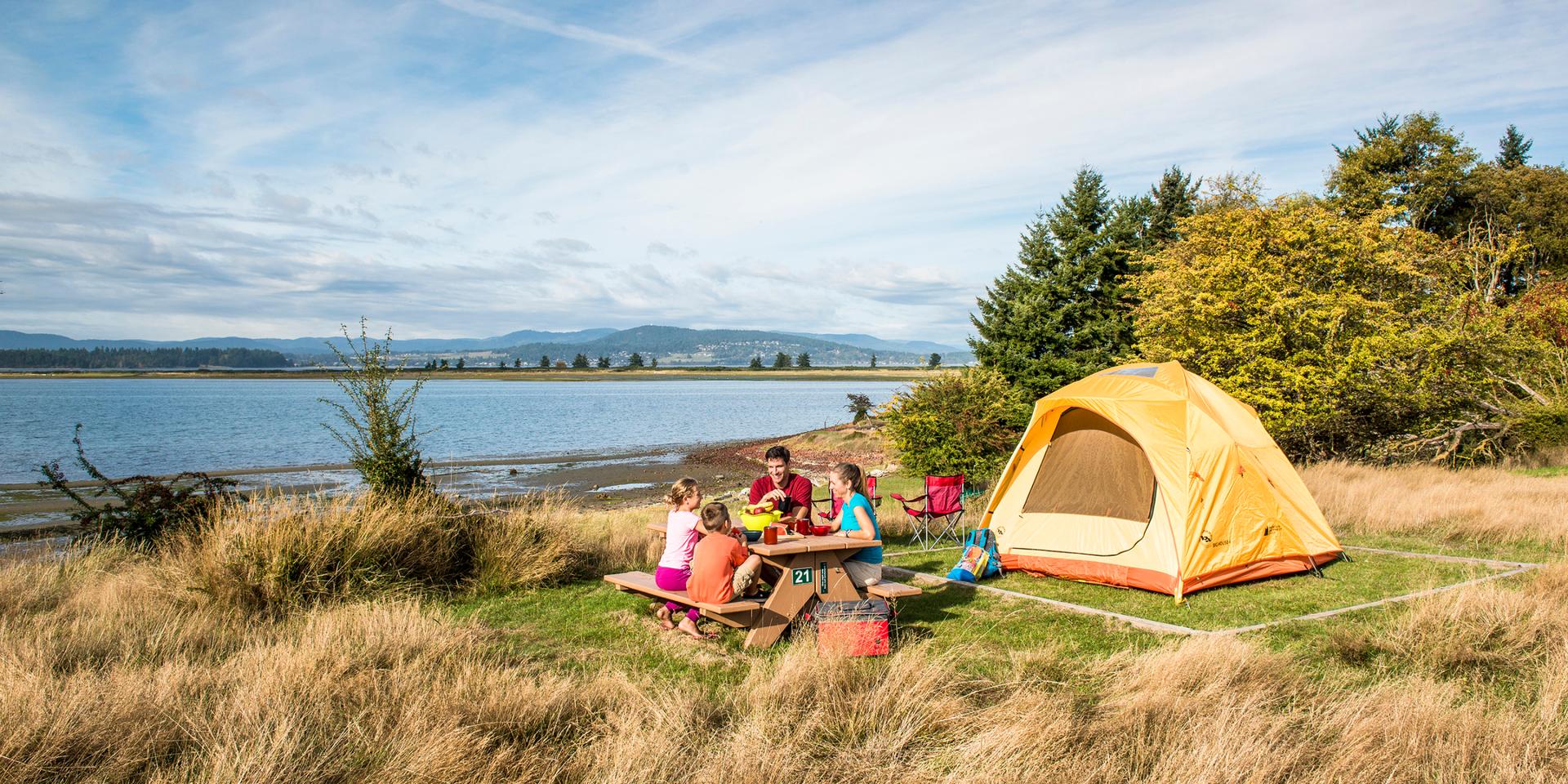 Sidney Spit camping