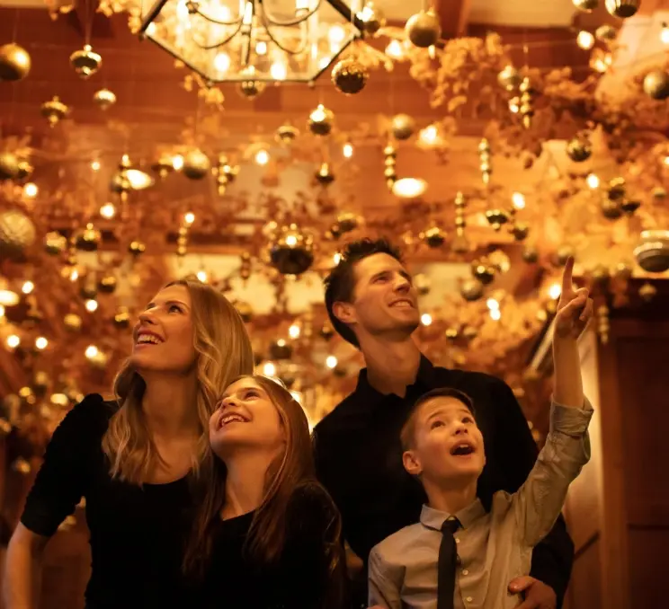 A family explores the Oak Bay Beach Hotel at Christmas in Victoria, BC