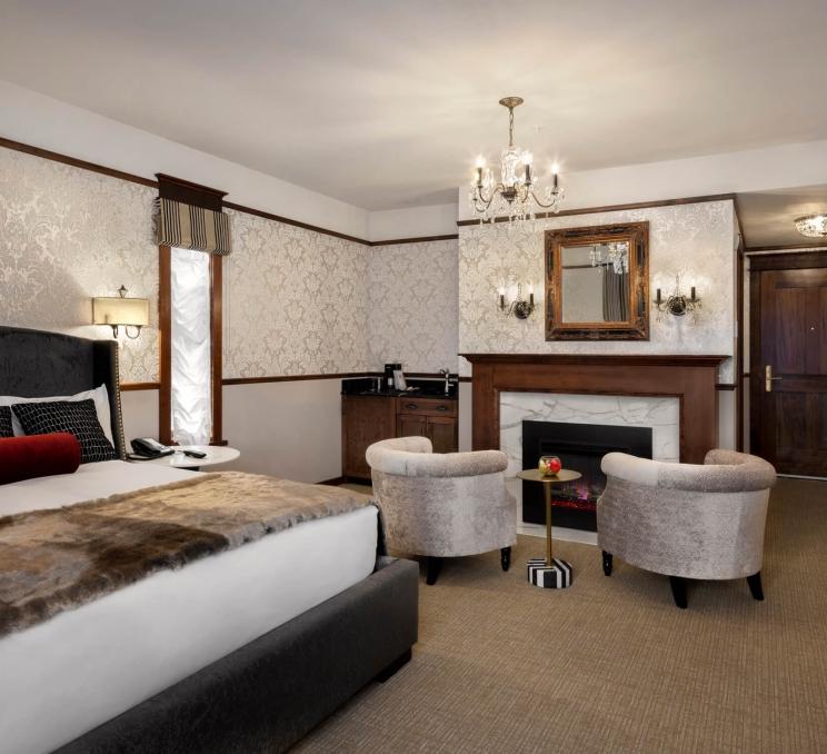 The Bessborough King room at Abigail's Hotel in Victoria, BC.