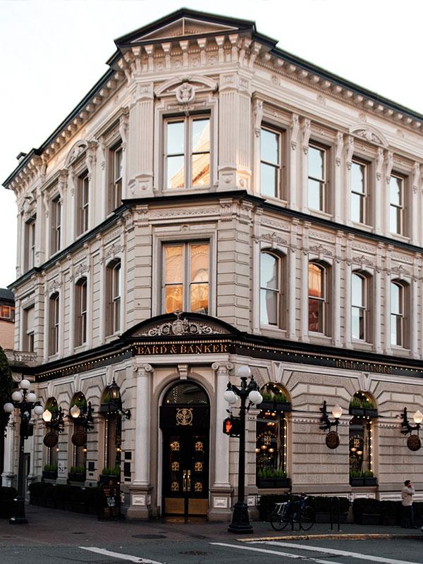 The facade of the Bard & Banker, a pub housed inside of a heritage building, in Victoria, BC