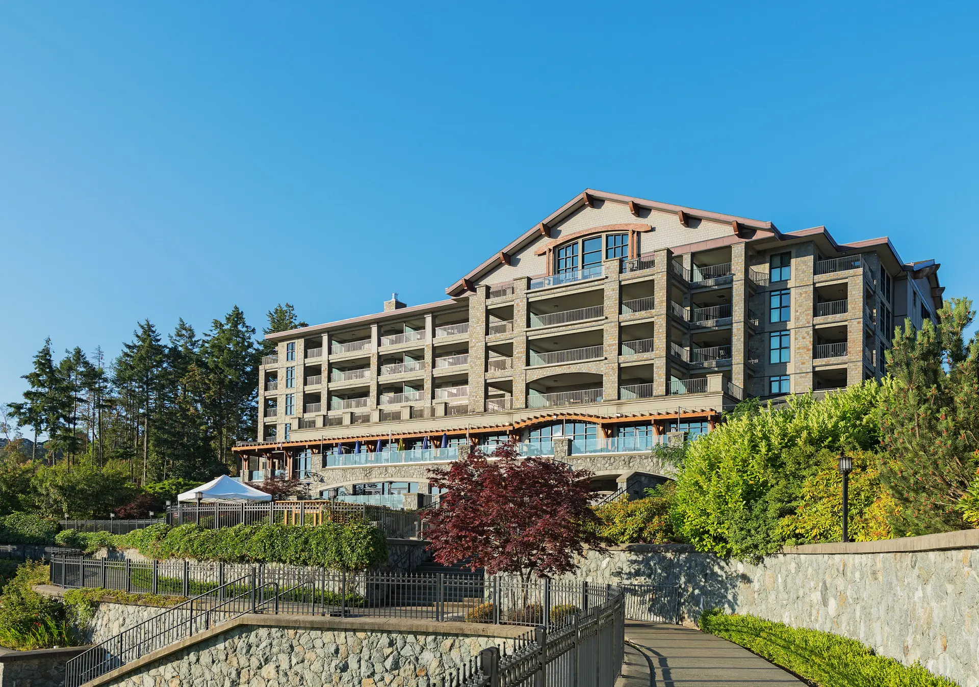 Set above the clouds on Vancouver Island, The Westin Bear Mountain Resort & Spa offers a serene escape surrounded by nature, adventure, and Pacific Northwest beauty.
